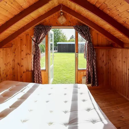 The Comfort Of Merges With Nature בית נופש