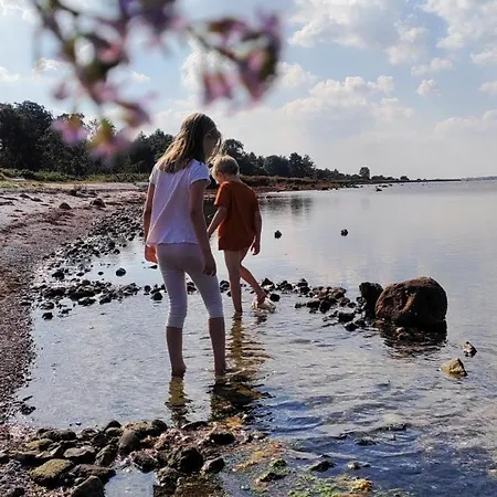 בית נופש The Comfort Of Merges With Nature Holbæk