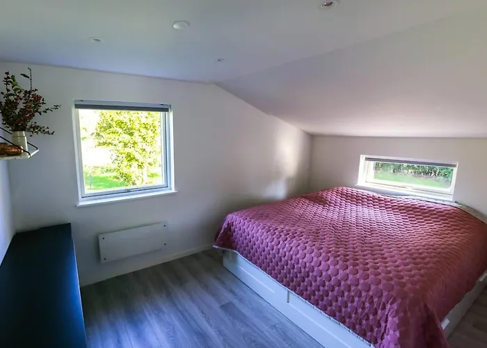 Nyaraló The Comfort Of Merges With Nature *