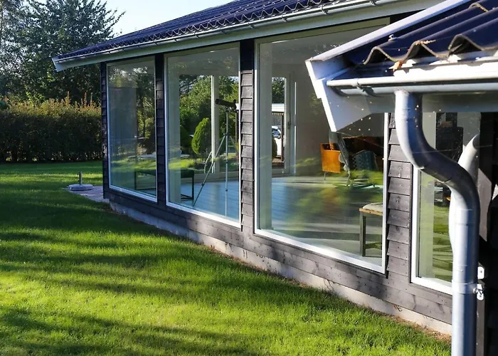 Nyaraló The Comfort Of Merges With Nature *