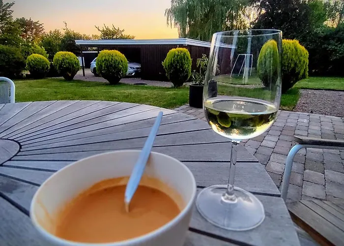 Nyaraló The Comfort Of Merges With Nature *